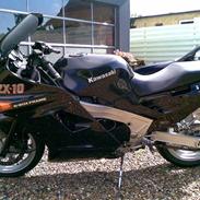 Kawasaki ZX-10