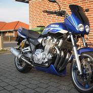 Yamaha XJR 1300