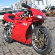 Ducati 748S