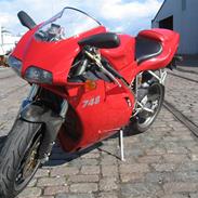 Ducati 748S