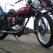 BSA B 40 