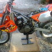 KTM 640 lc4 mx ;)