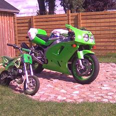 Kawasaki zxr750 l