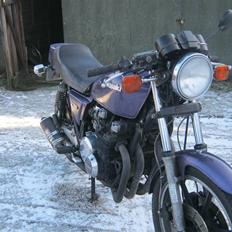 Kawasaki kz 750