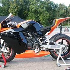 KTM RC8 - Solgt