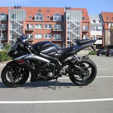 Suzuki GSXR 750