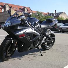 Suzuki GSXR 750