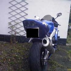 Yamaha Yzf R1 - SOLGT!