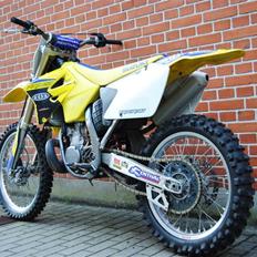 Suzuki RM 250 væk