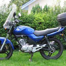 Yamaha YBR 125
