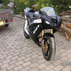 Kawasaki zx6-rr    SOLGT