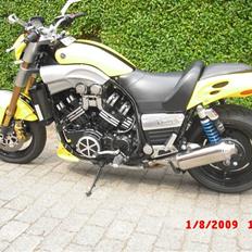 Yamaha vmax