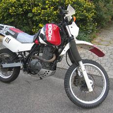 Suzuki DR 650 Dakar