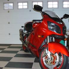 Kawasaki zx12r solgt