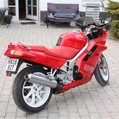 Honda VFR750