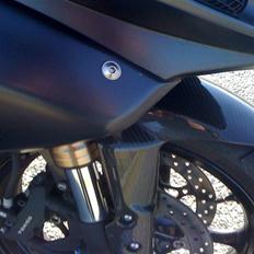 Suzuki gsxr 600 k7 solgt