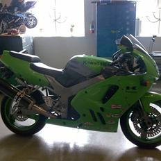 Kawasaki Ninja zx9r