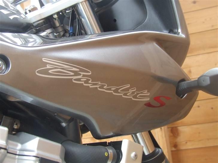 Suzuki GSF650S (Solgt) billede 3