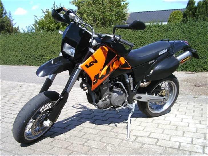 KTM 640 LC4 Motard *SOLGT* billede 1