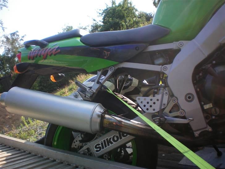 Kawasaki ZX6R billede 11