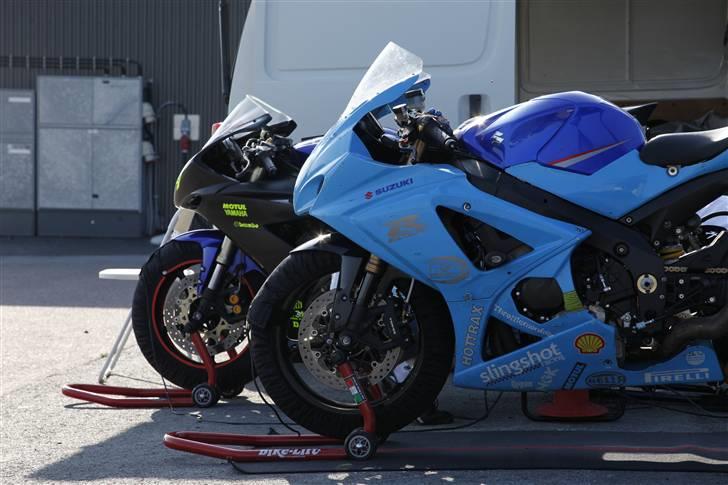 Suzuki GSXR 1000k7 solgt. billede 8