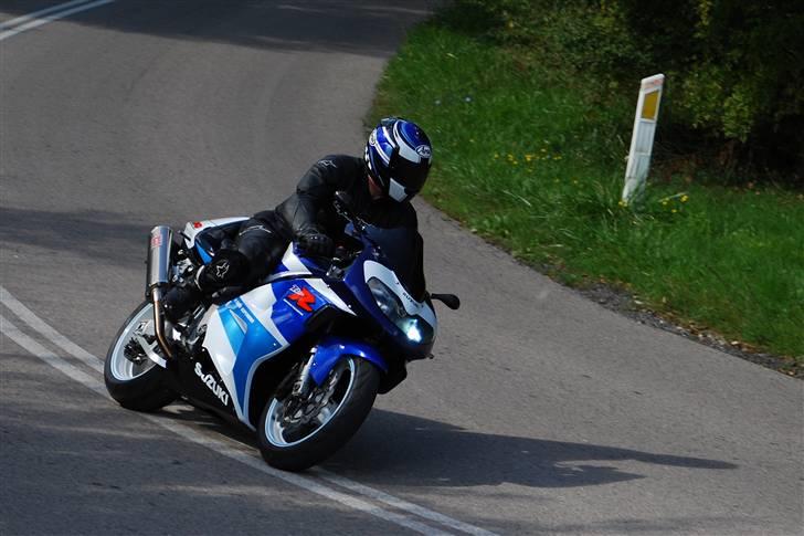 Suzuki TL1000R billede 16