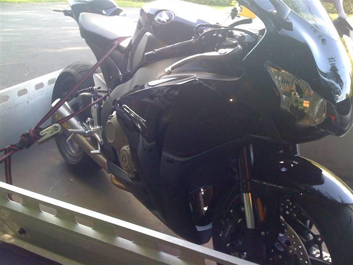 Honda cbr 1000 rr Solgt billede 2