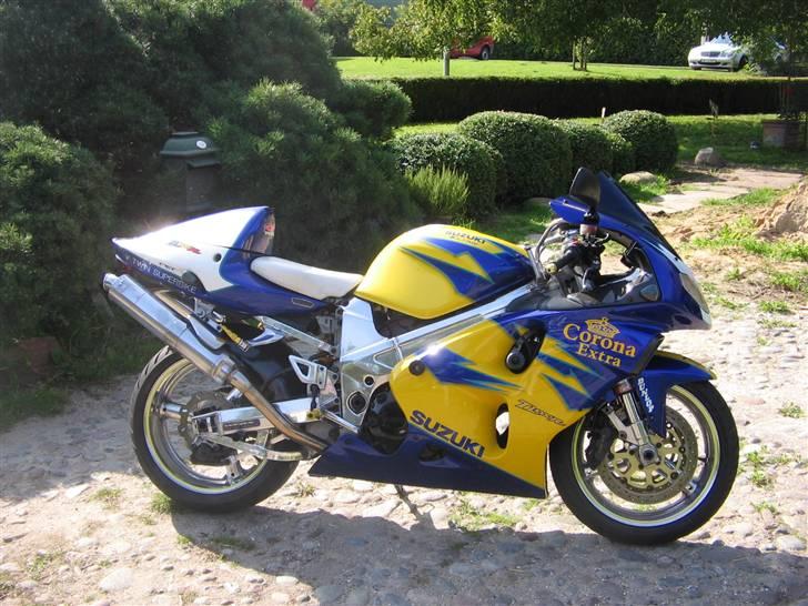 Suzuki TL1000R billede 1