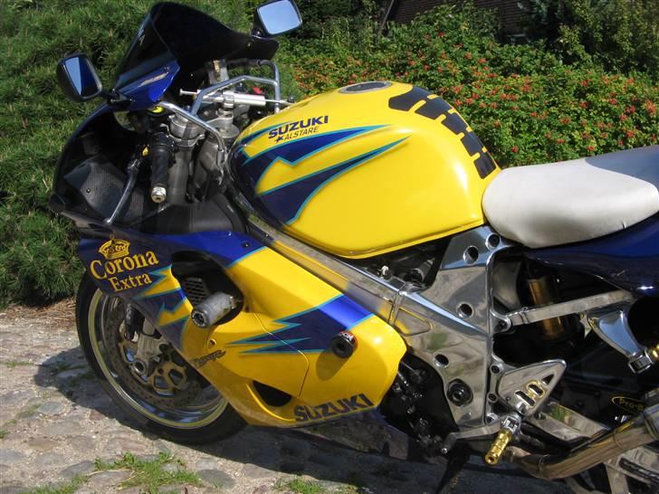 Suzuki TL1000R billede 4