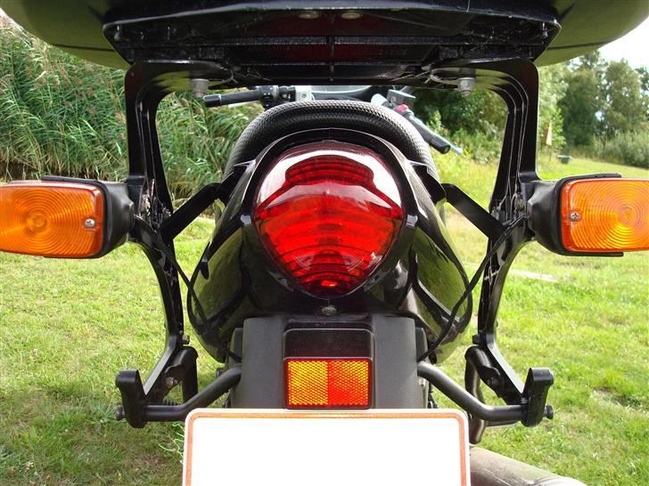 Suzuki GSX 750 F  - Ved Sunds sø billede 5