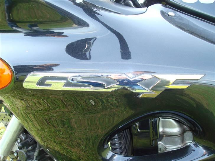 Suzuki GSX 750 F  - Ved Sunds sø billede 6
