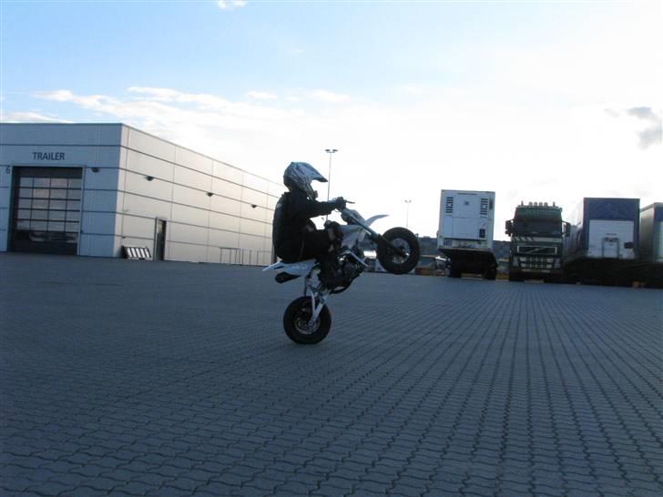 Honda Moff bullit SOLGT billede 1