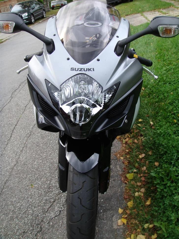 Suzuki GSXR 750 K7 GIXXER billede 6