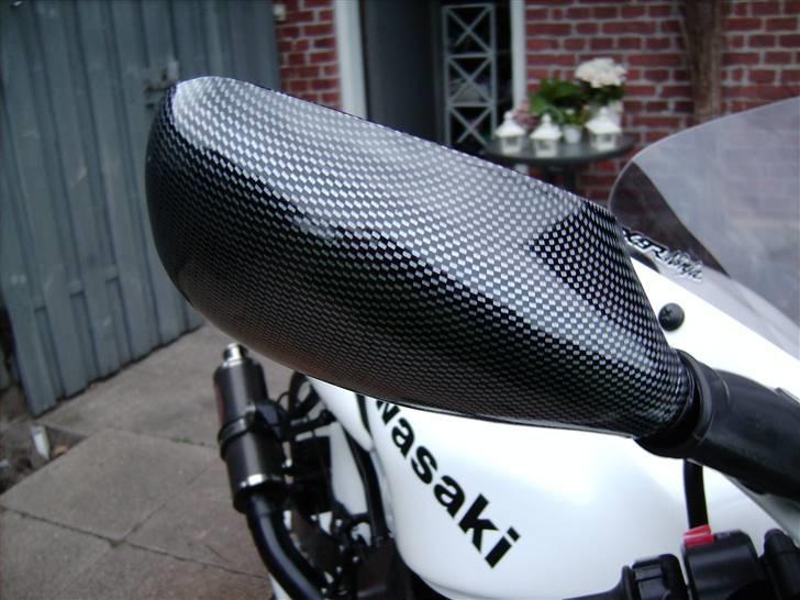 Kawasaki ZX9R billede 11