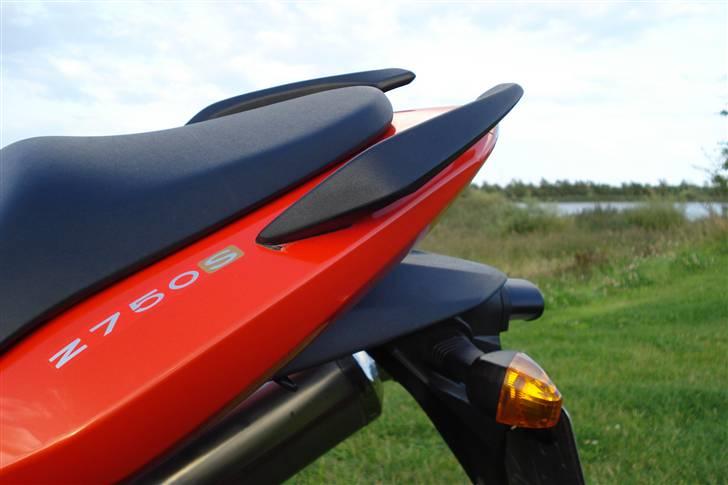 Kawasaki Z 750 S** SOLGT** billede 9