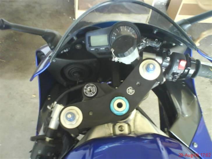 Yamaha R1 Solgt billede 4