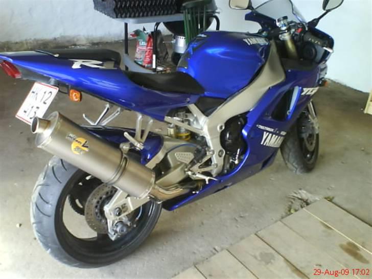 Yamaha R1 Solgt billede 8