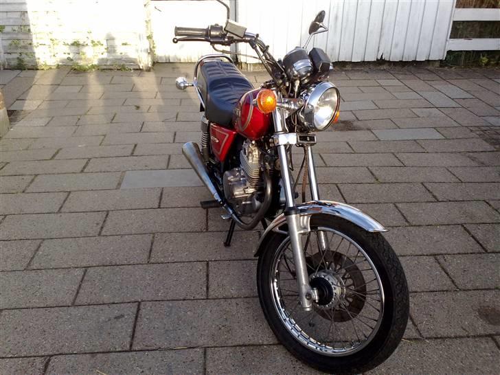 Suzuki GN 250 (Solgt) billede 3