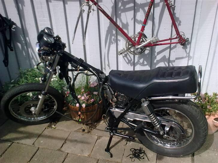 Suzuki GN 250 (Solgt) billede 10