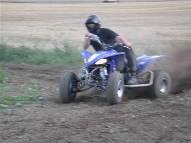 Yamaha YFZ 450 billede 18