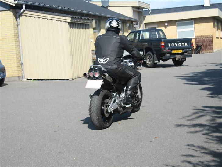 Suzuki GSR-600 - Solgt billede 5