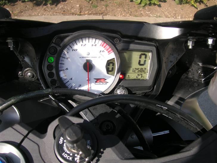 Suzuki GSXR 750 billede 8