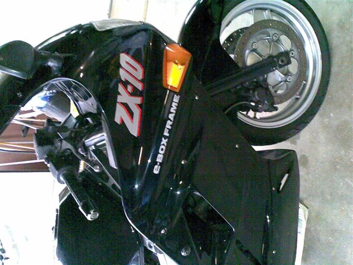 Kawasaki ZX-10 billede 13