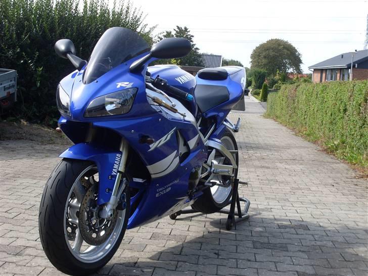 Yamaha YZF R1 Solgt billede 1