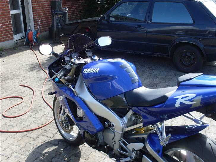 Yamaha YZF R1 Solgt billede 3