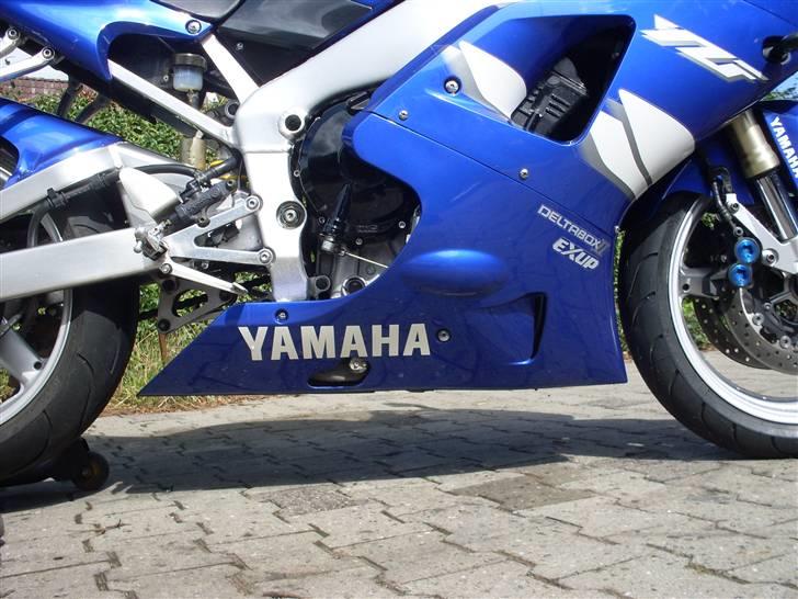 Yamaha YZF R1 Solgt billede 7