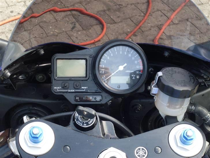 Yamaha YZF R1 Solgt billede 10