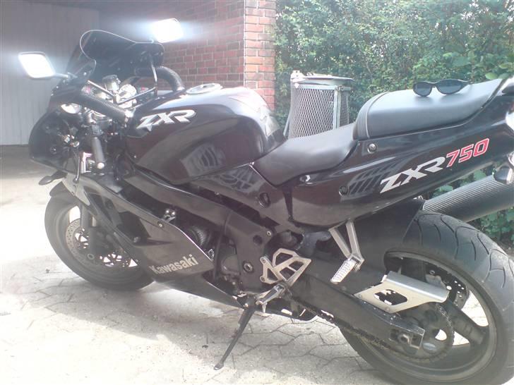 Kawasaki zxr 750 billede 4