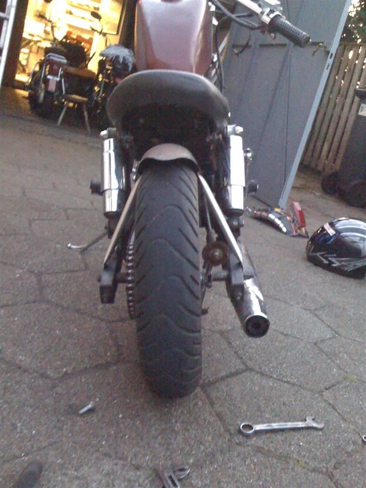 Regal Raptor 125 custom chopper billede 2