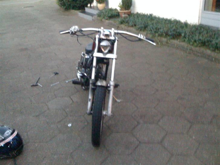 Regal Raptor 125 custom chopper billede 6